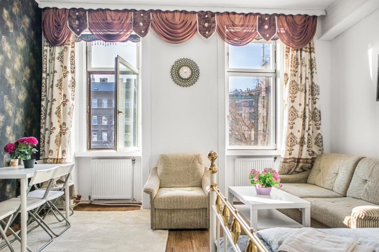 Adorable 2Br Apt. Near Millenium Tower And Danube Apartment เวียนนา ภายนอก รูปภาพ